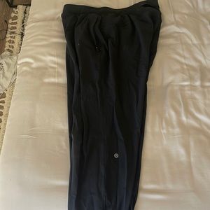 LuLu Lemon Men’s Jogger - Large